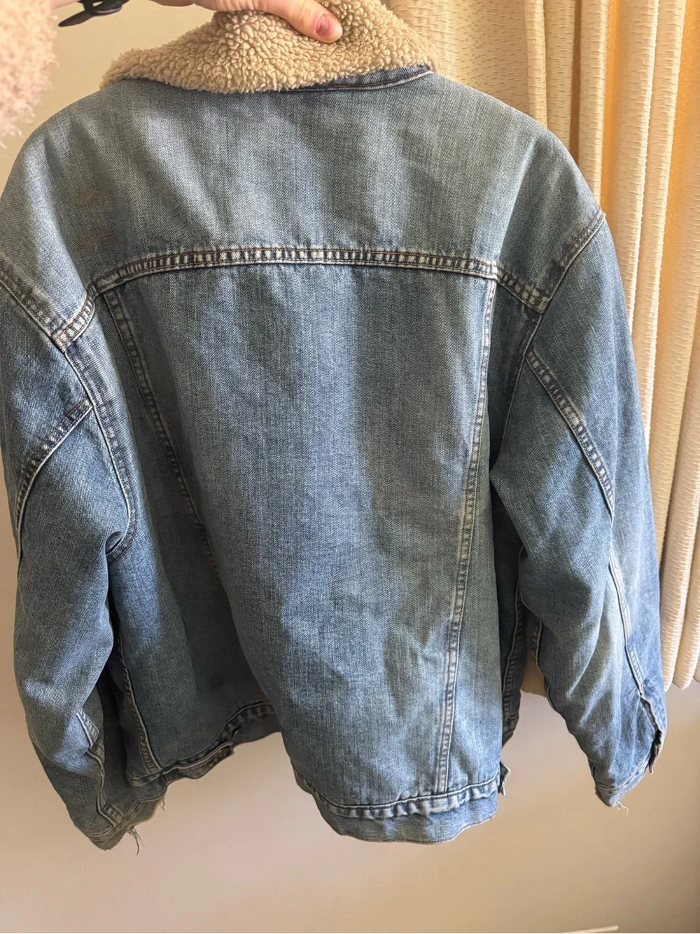 Levi's Denim Trucker Jacket with Cream Sherpa Lining